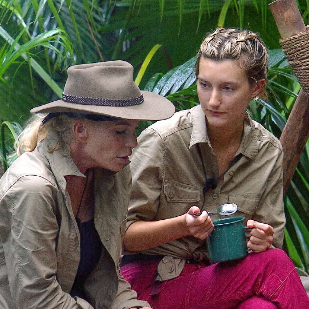 Anya Elsner und Sarah Kern im Dschungelcamp 2024