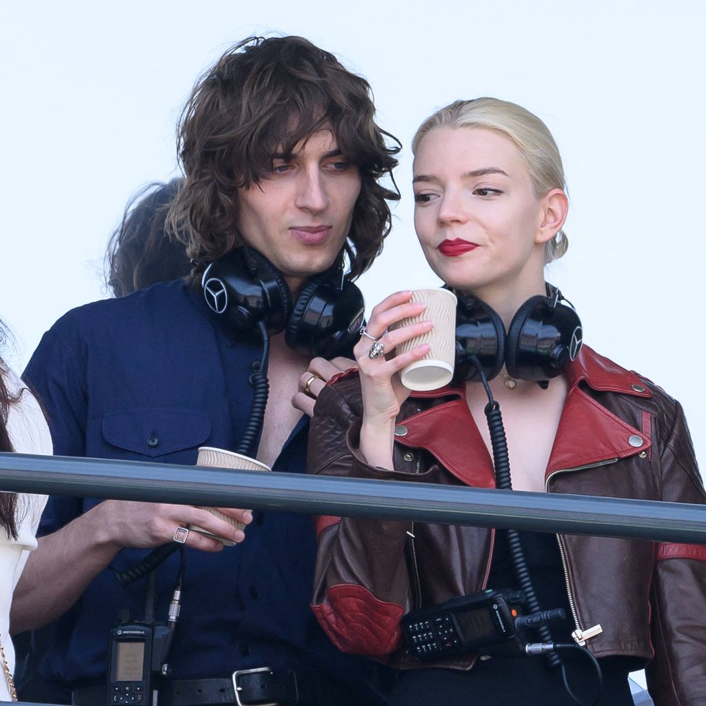 Anya Taylor-Joy und Malcolm McRae beim Monaco‑GP 2024 in Monte-Carlo