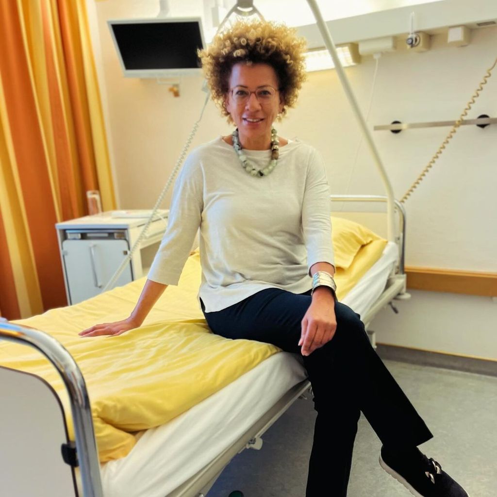 Arabella Kiesbauer vor der OP, März 2024