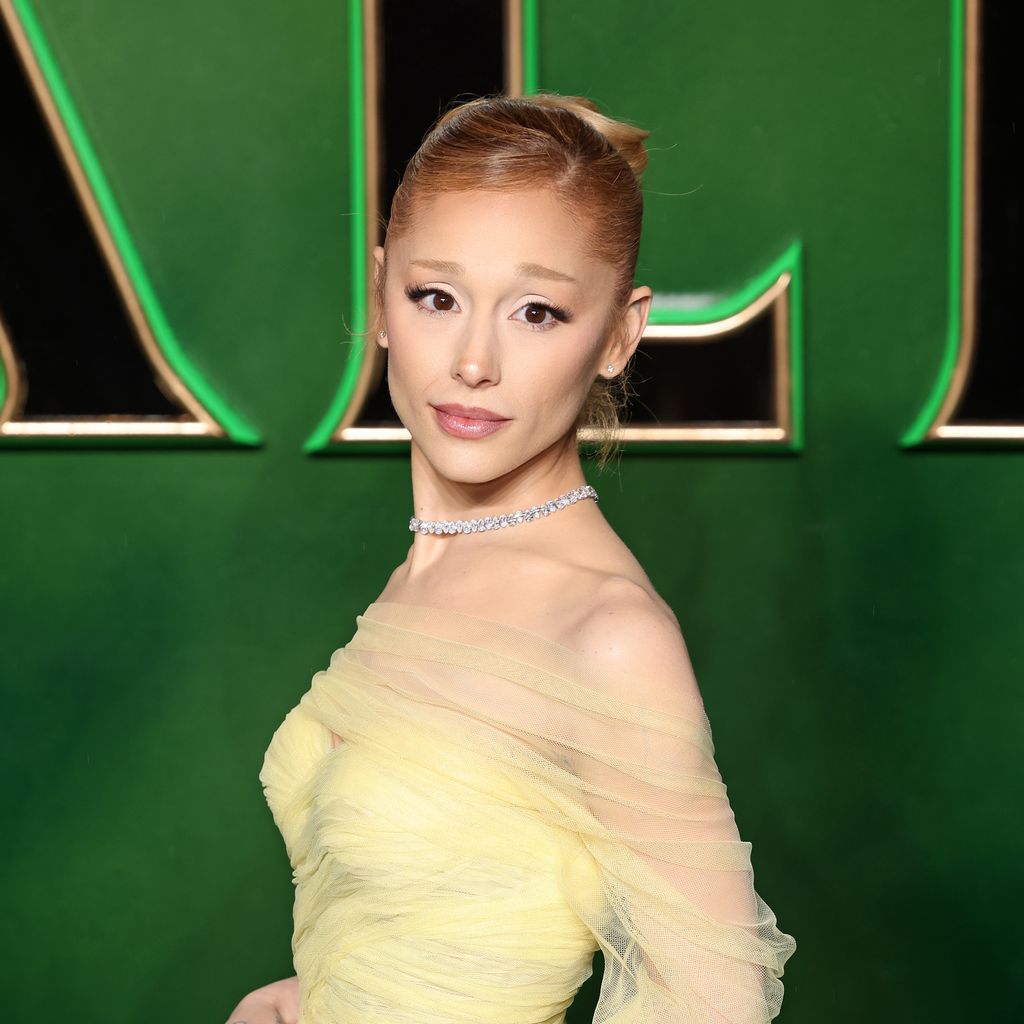 Ariana Grande, Sängerin