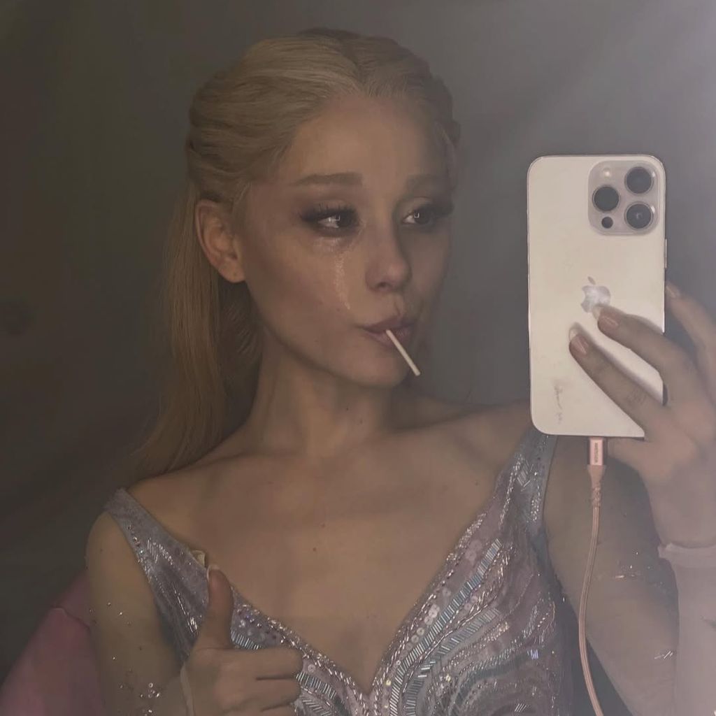 Ariana Grande nimmt Abschied von ihrer Rolle Glinda