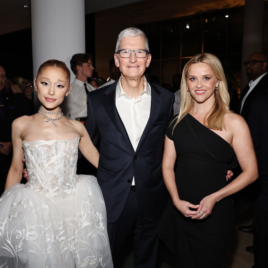 Ariana Grande, Tim Cook und Reese Witherspoon im Oktober 2024