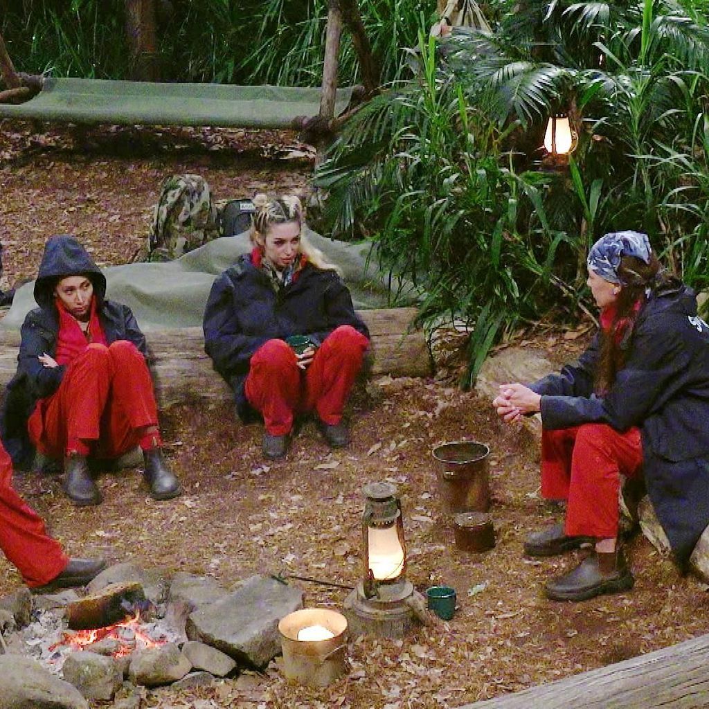 Eva, Samira, Ariel und Simone im Dschungelcamp