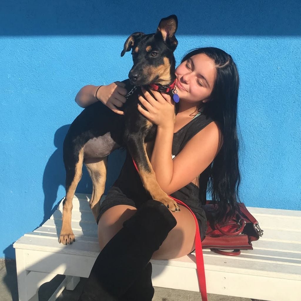 Ariel Winter und ihre Hundin Chloe