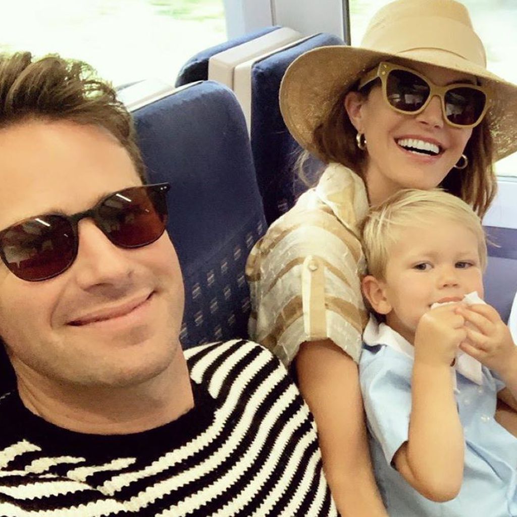 Armie Hammer und Elizabeth Chambers mit ihren Kindern