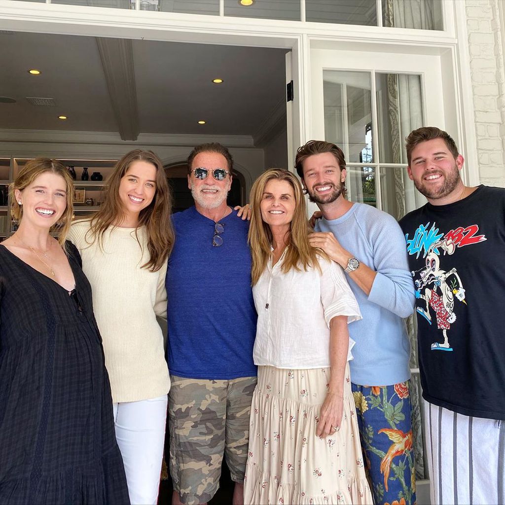 Arnold Schwarzenegger mit seiner Familie im Jahr 2020