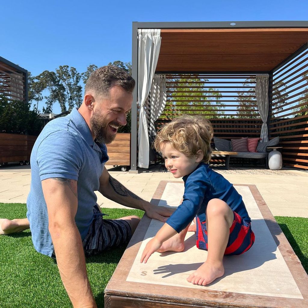 Artem Chigvintsev und sein Sohn Matteo