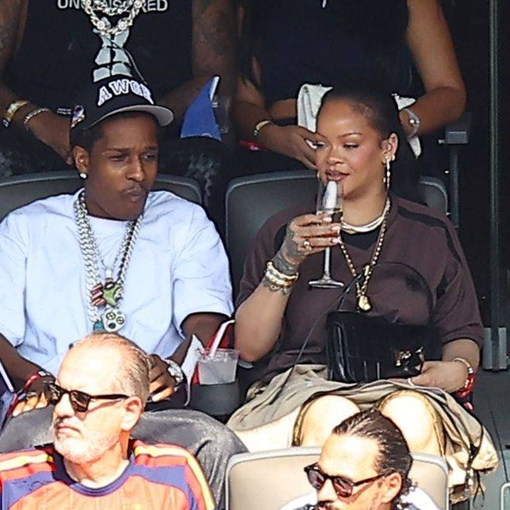 ASAP Rocky und Rihannae verfolgen das WM-Finale Spanien gegen Argentinien in East Rutherford, 19. Juli 2026