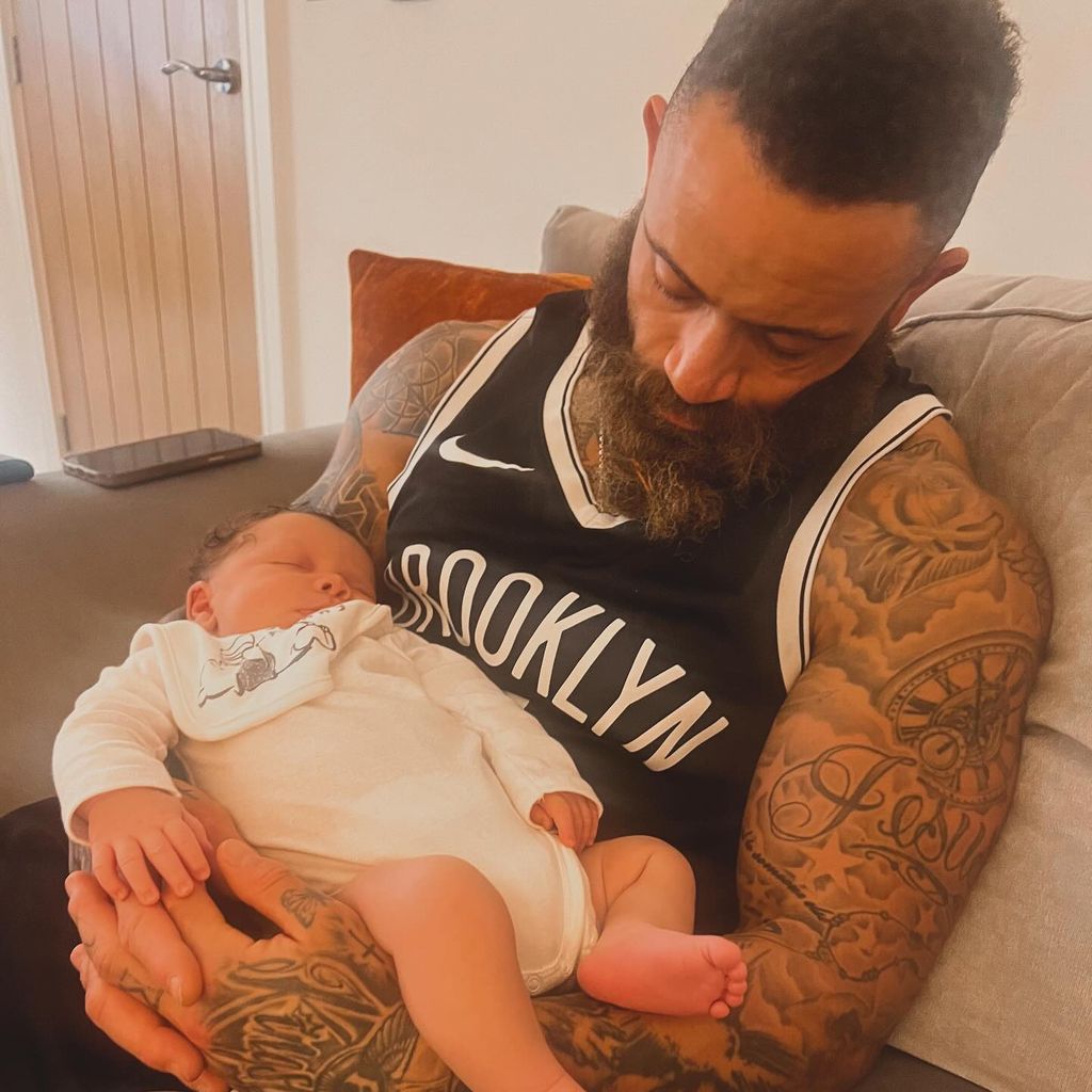 Ashley Cain und Söhnchen Aliyas