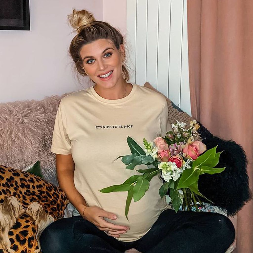 Schwangere Ashley James