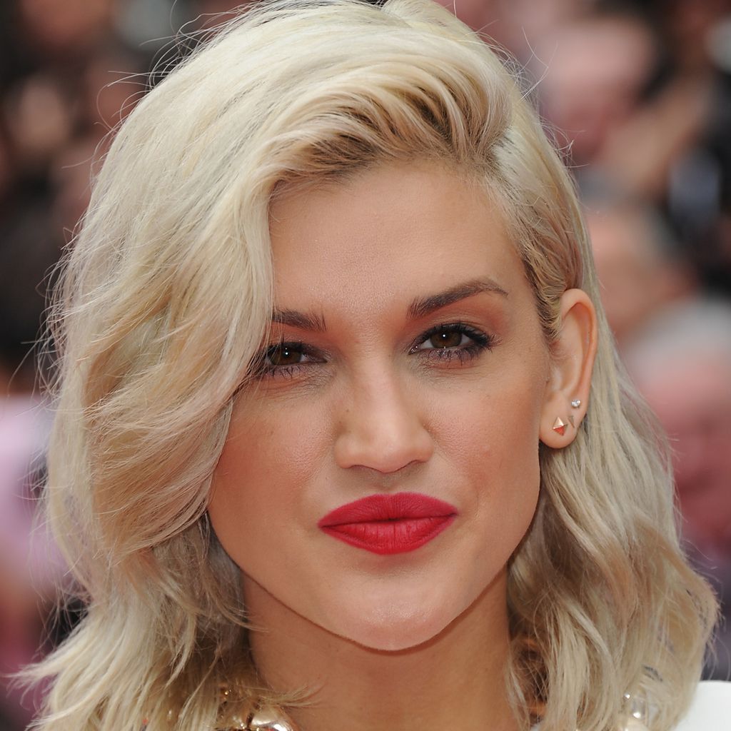 Ashley Roberts auf der "Divergent"-Premiere in London