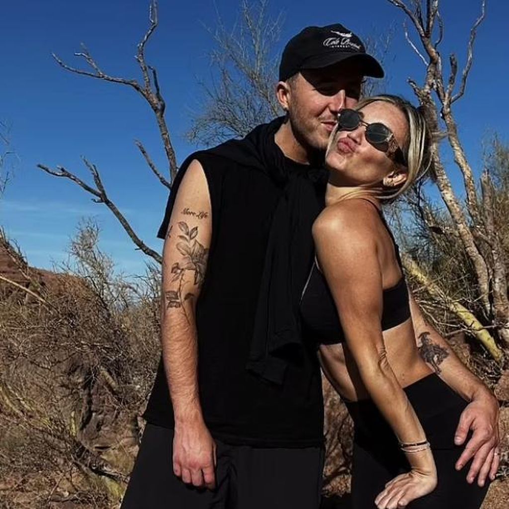 Ashley Roberts und ihr Partner George Rollinson im Dezember 2024
