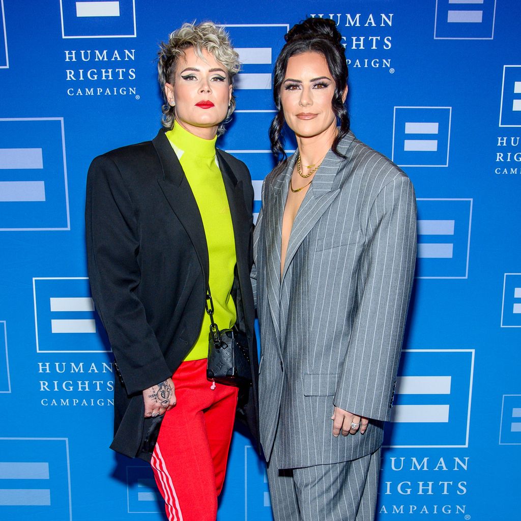 Ashlyn Harris und Alexandra Krieger im Februar 2023 in New York City