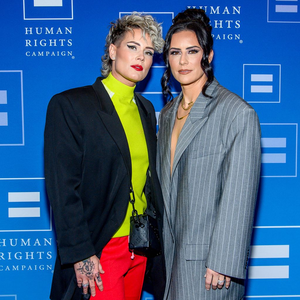 Ashlyn Harris und Ali Krieger im Februar 2023