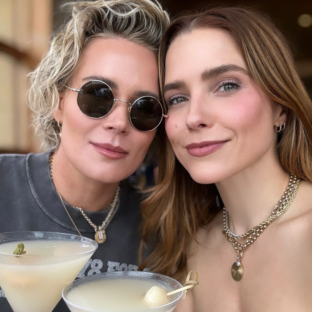 Ashlyn Harris und Sophia Bush im Juli 2024