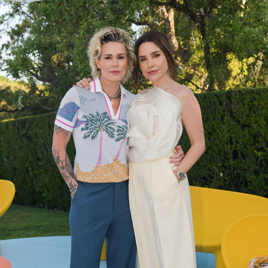 Fußballspielerin Ashlyn Harris und Schauspielerin Sophia Bush