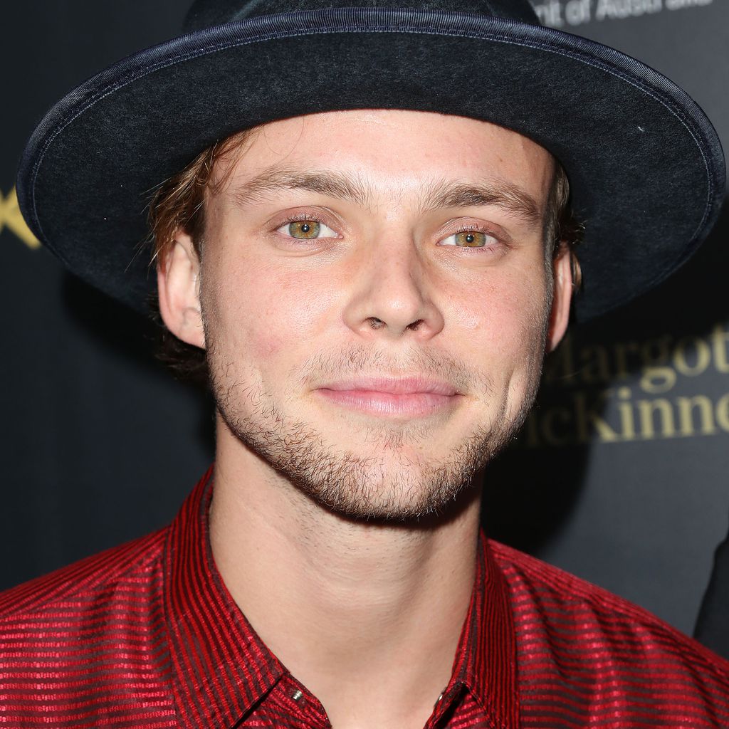 Ashton Irwin, 5 Seconds of Summer