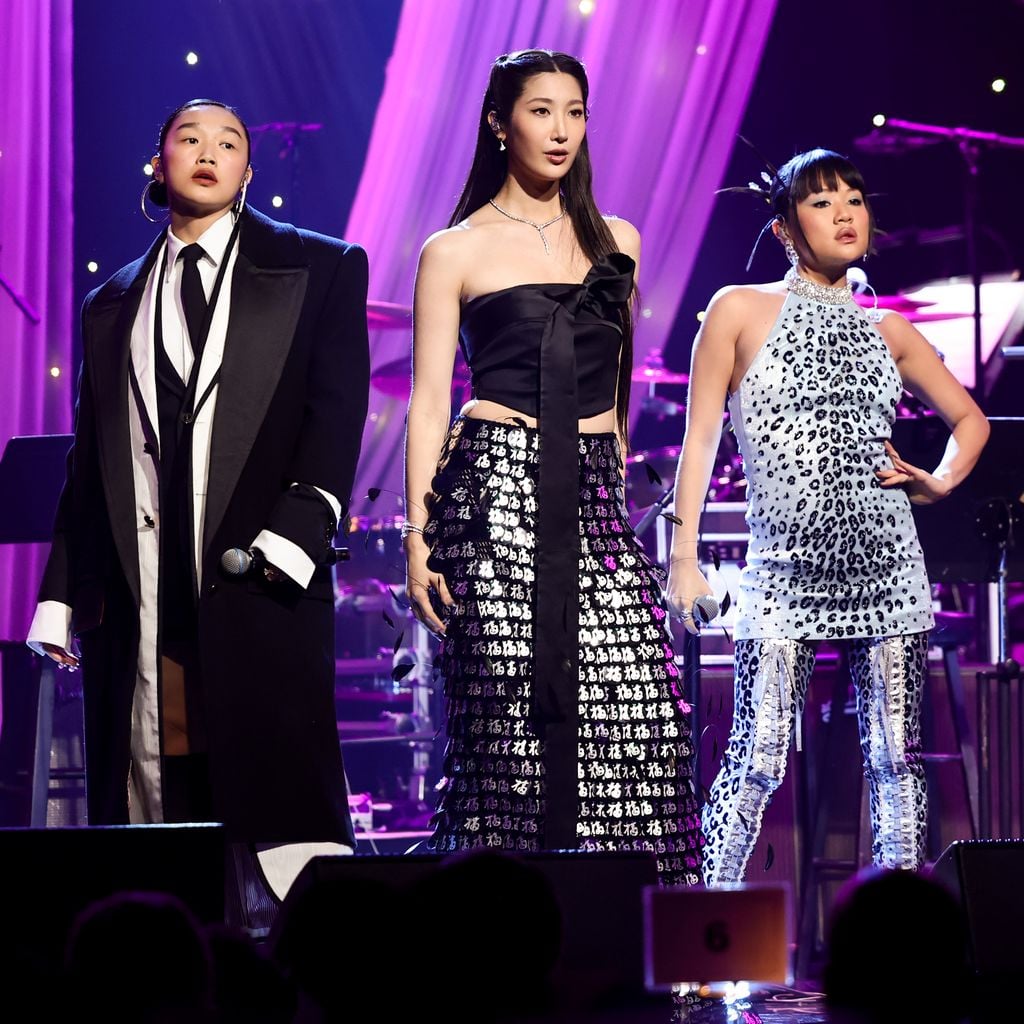 Audrey Nuna, Ejae und Rei Ami bei der Pre-GRAMMY Gala in Los Angeles