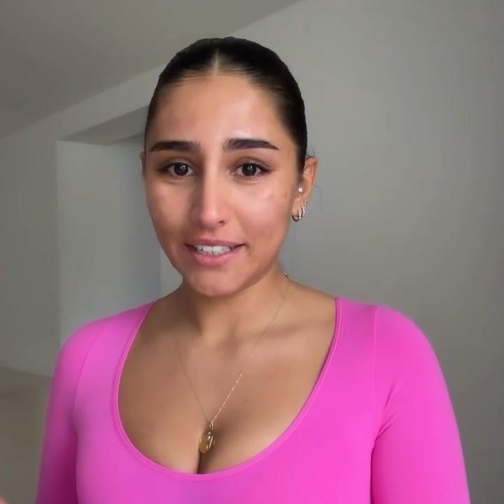 Aurelia Lamprecht zeigt die Vaterschaftsanerkennung