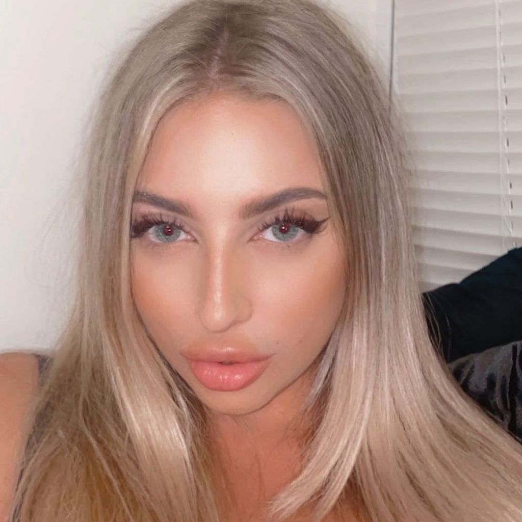 Ava Louise, YouTuberin