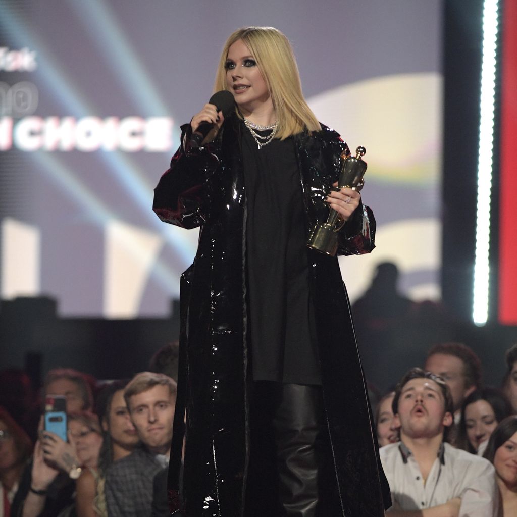 Avril Lavigne, Sängerin