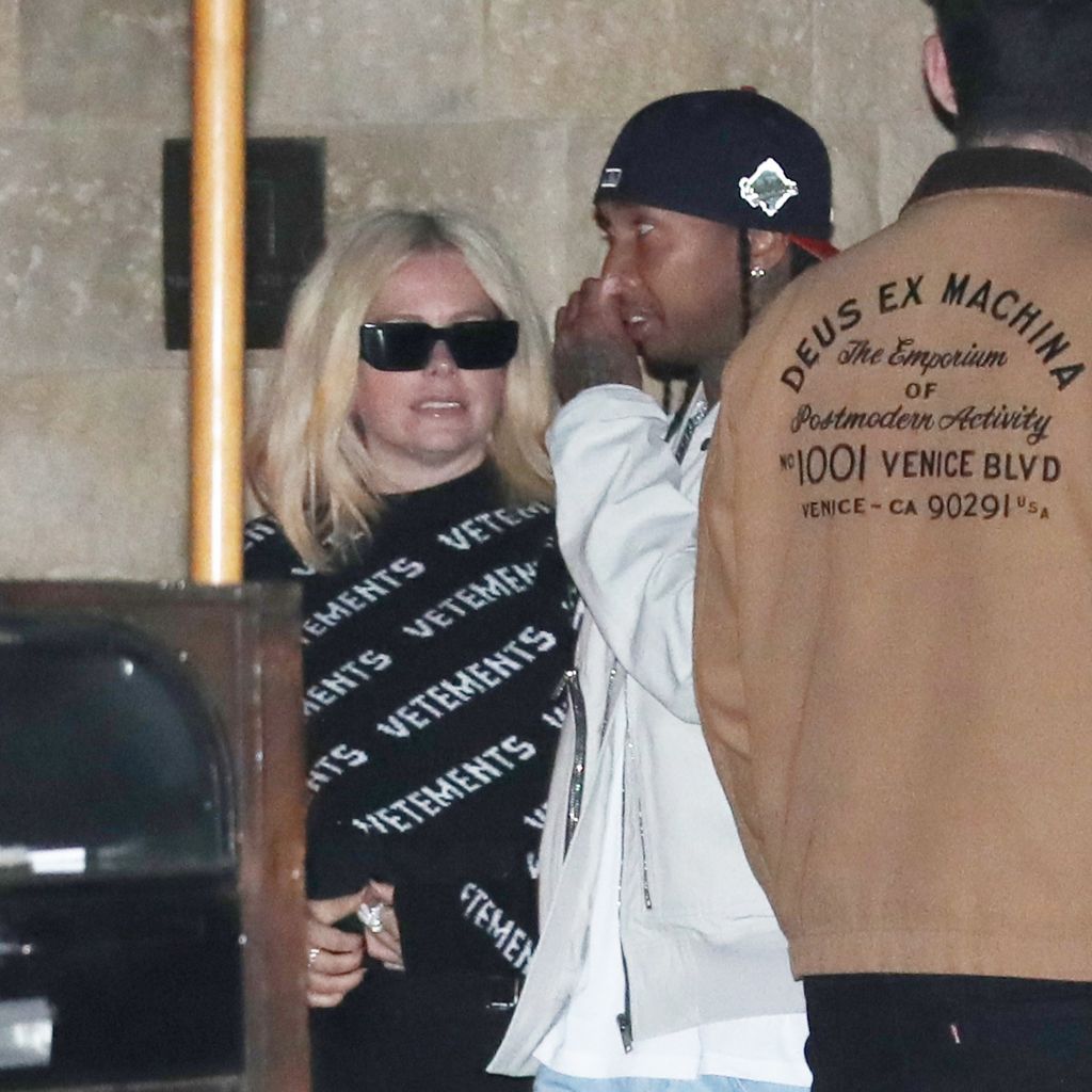 Avril Lavigne und Tyga im April 2023