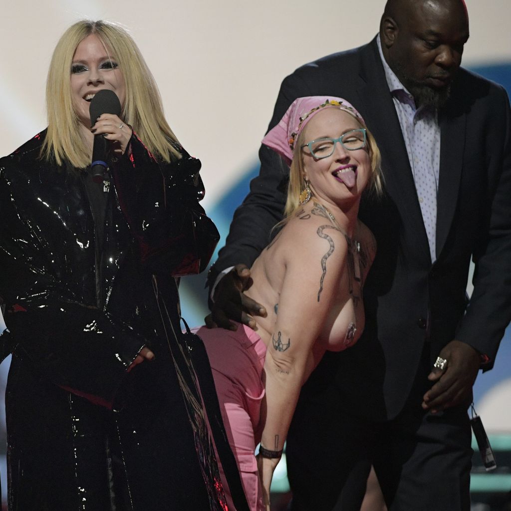 Avril Lavigne, 2023