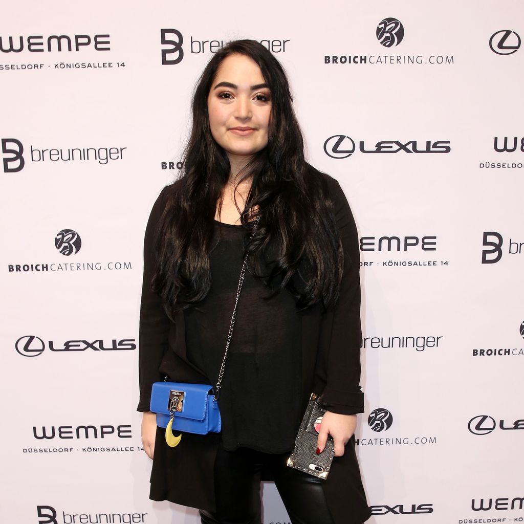 Bahar Kizil, Sängerin