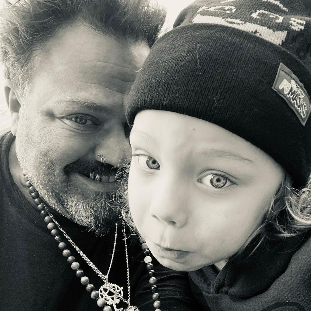Bam Margera und sein Sohn Phoenix im Dezember 2022
