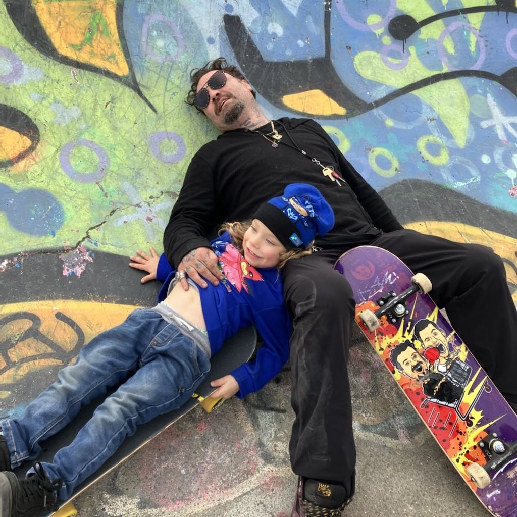 Bam Margera und sein Sohn Phoenix im Januar 2023