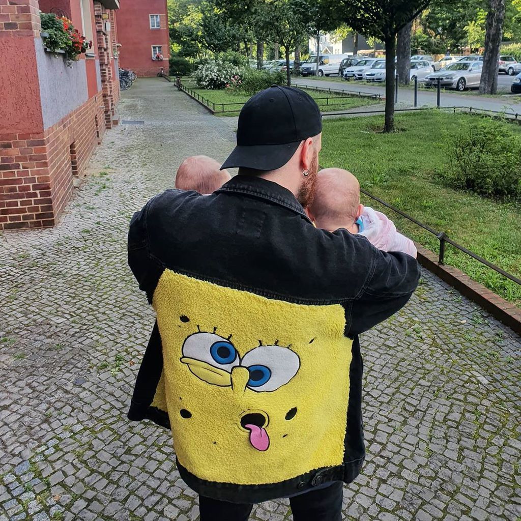Bambi Mercury alias Tim mit seinen Kids