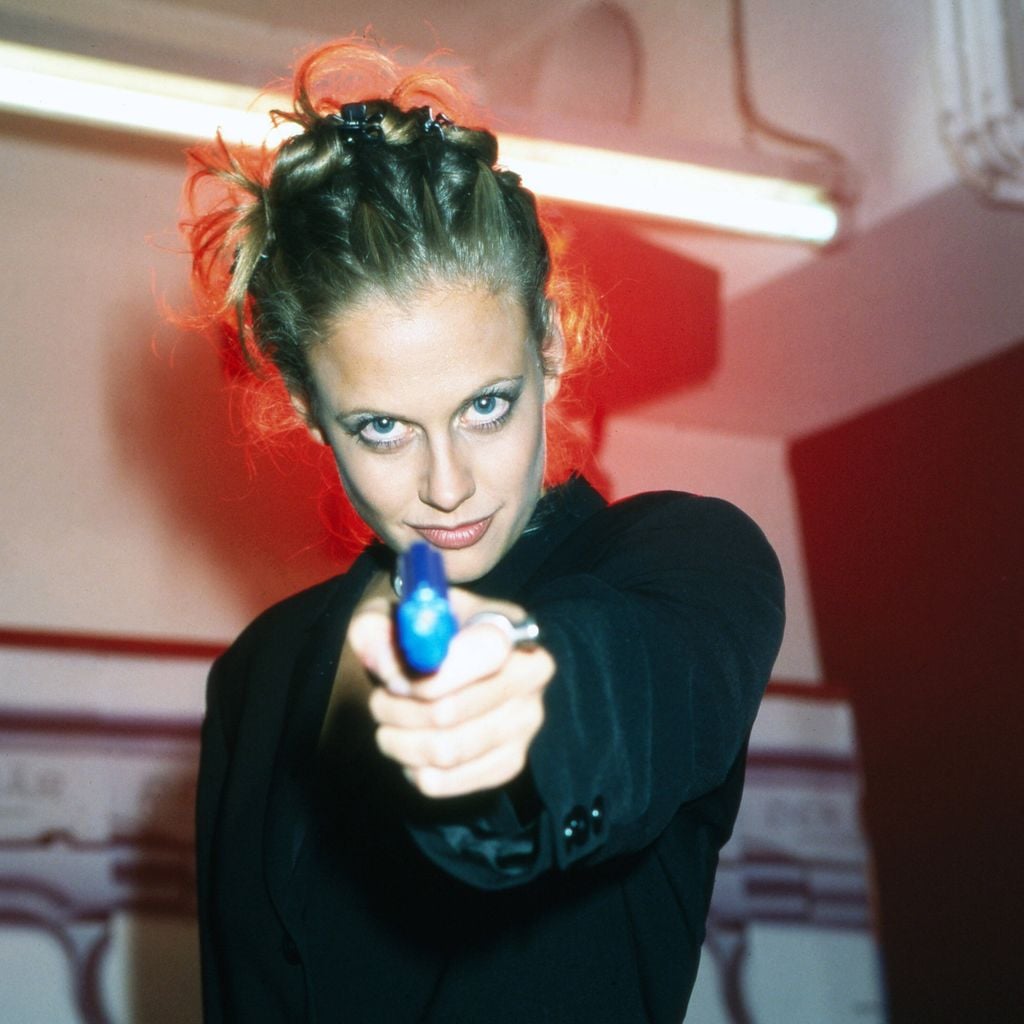 Barbara Schöneberger bei der Premiere von "Der Eisbär" im Cinedom Köln, 1998