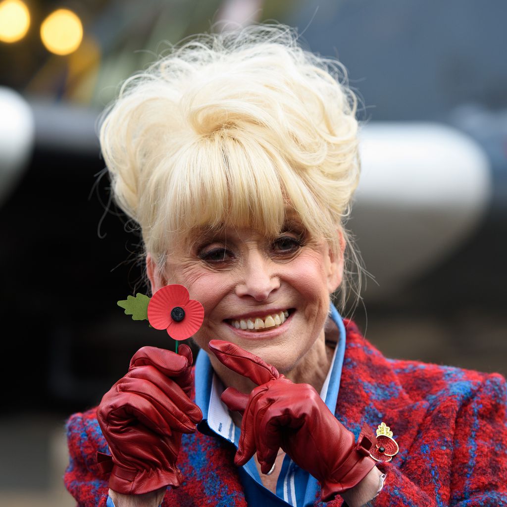Barbara Windsor, Schauspielerin