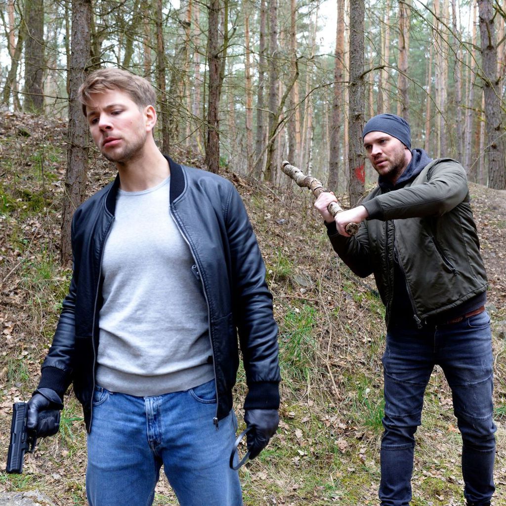 Bastian und Erik von GZSZ im Wald