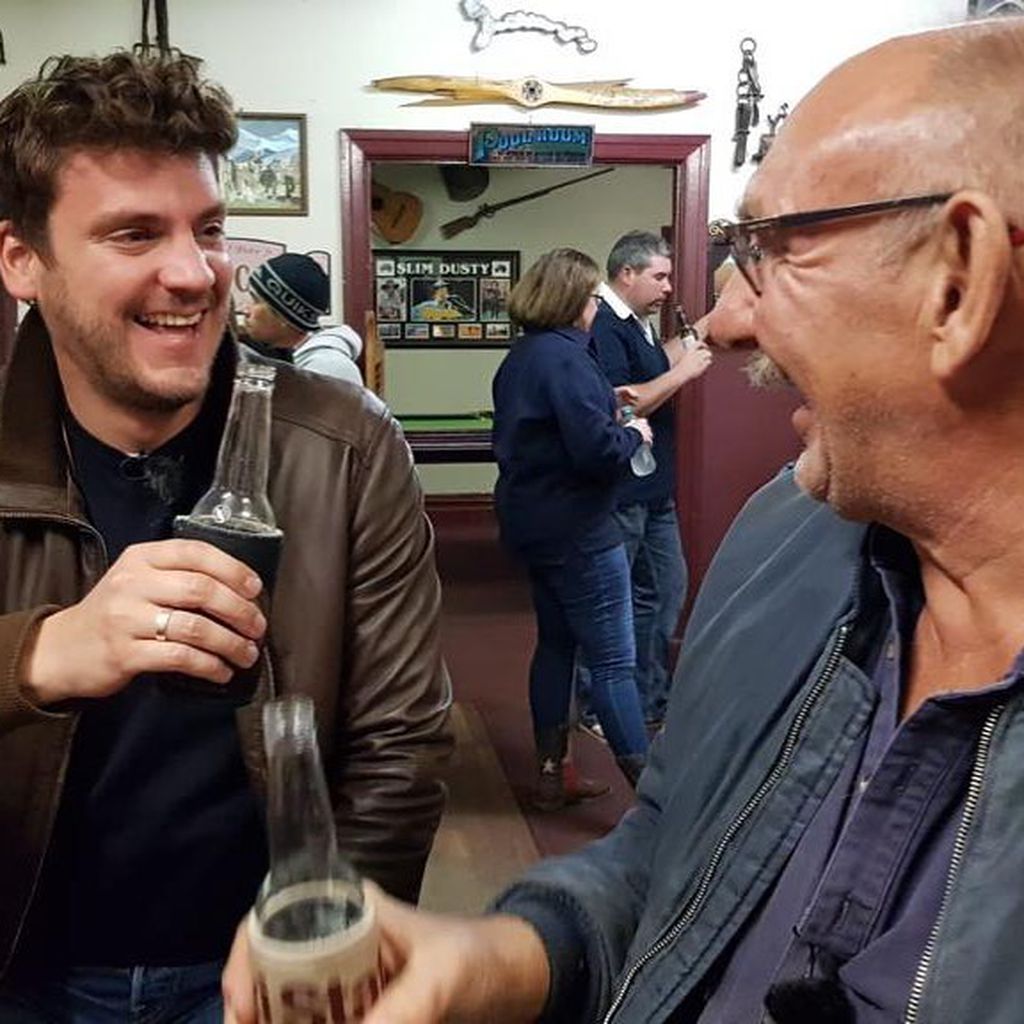 Bauernreporter Ralf Hermann und "Bauer sucht Frau International"-Australier Rainer