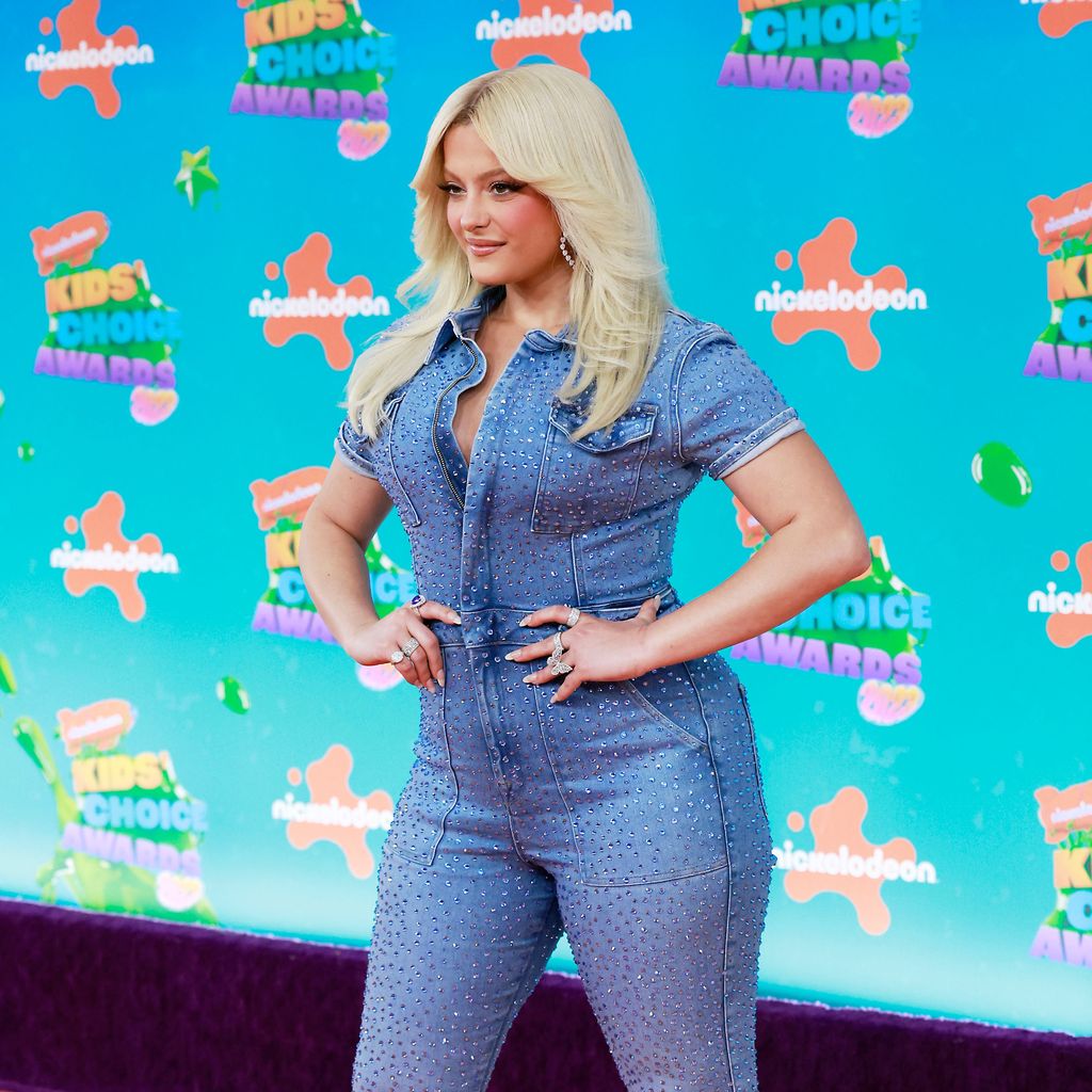 Bebe Rexha bei den Nick Kids Choice Awards im März 2023