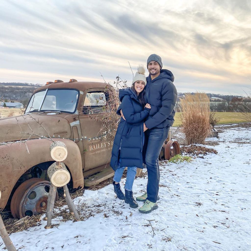 Becca Kufrin und Thomas Jacobs im Dezember 2021