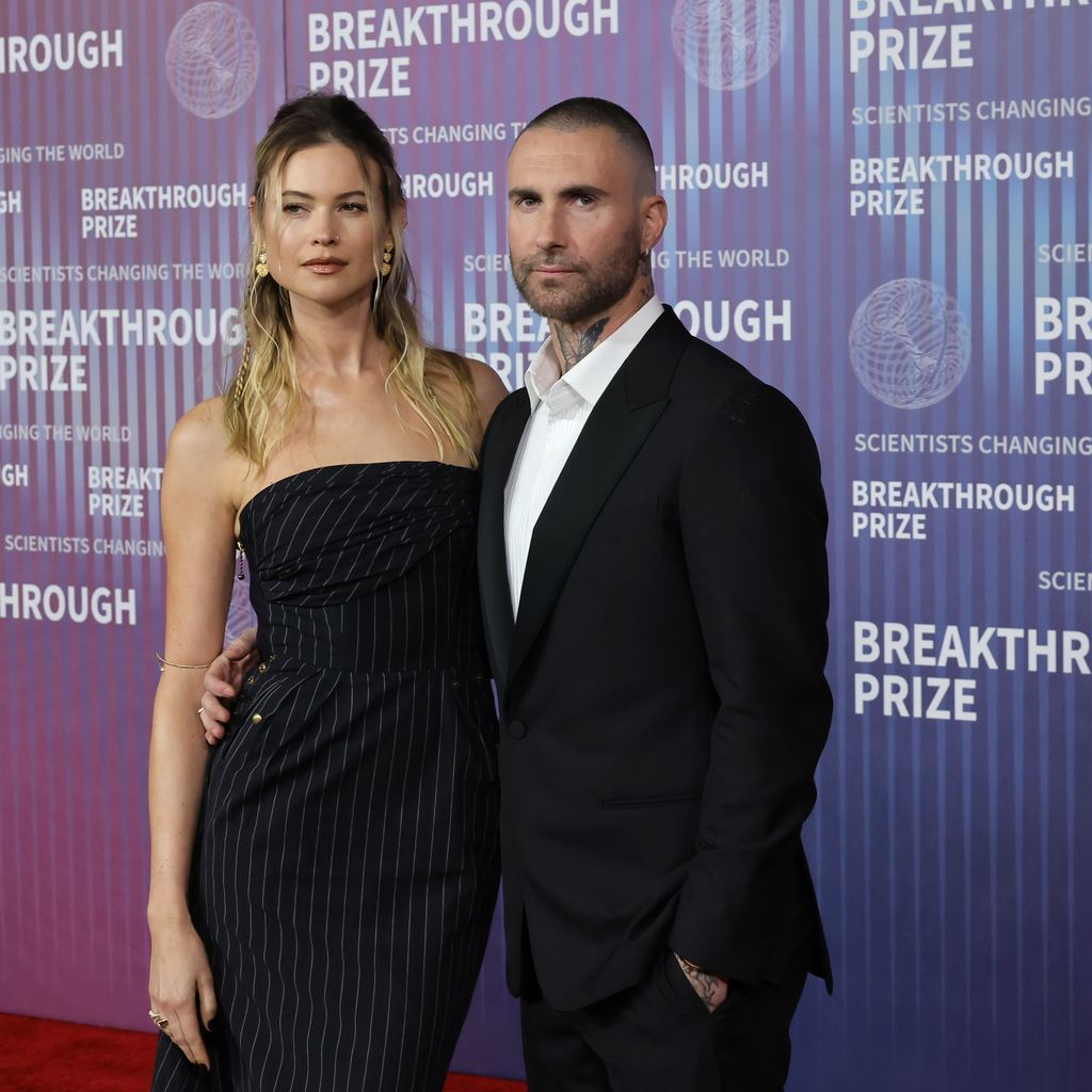 Behati Prinsloo und Adam Levine, April 2024
