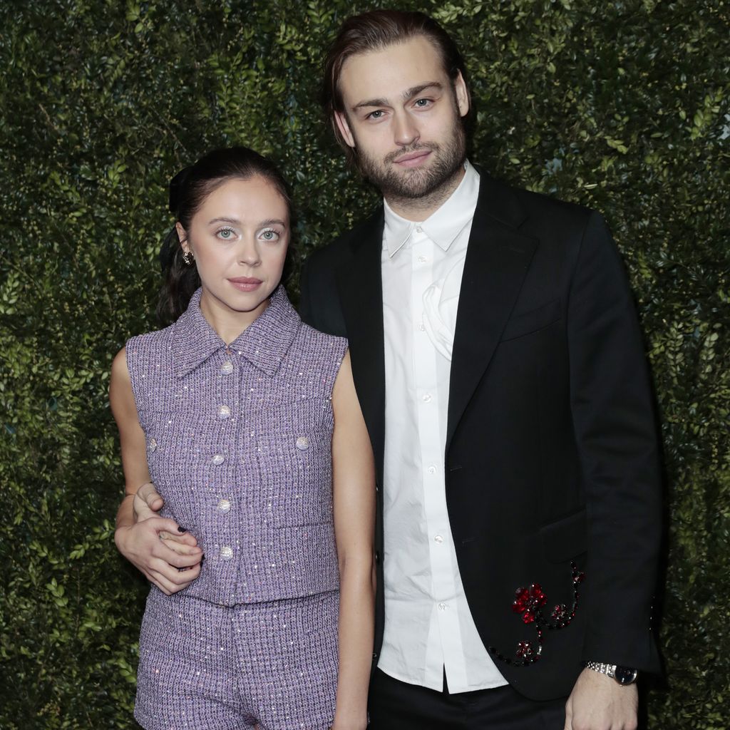 Bel Powley und Douglas Booth 2024 auf der Pre-BAFTAParty in London