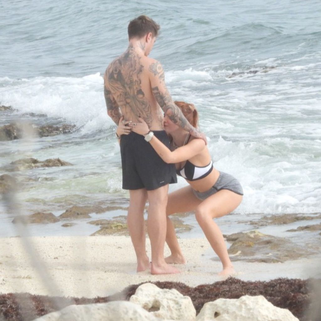 Bella Thorne mit ihrem Freund Benjamin Mascolo in Mexiko 2021