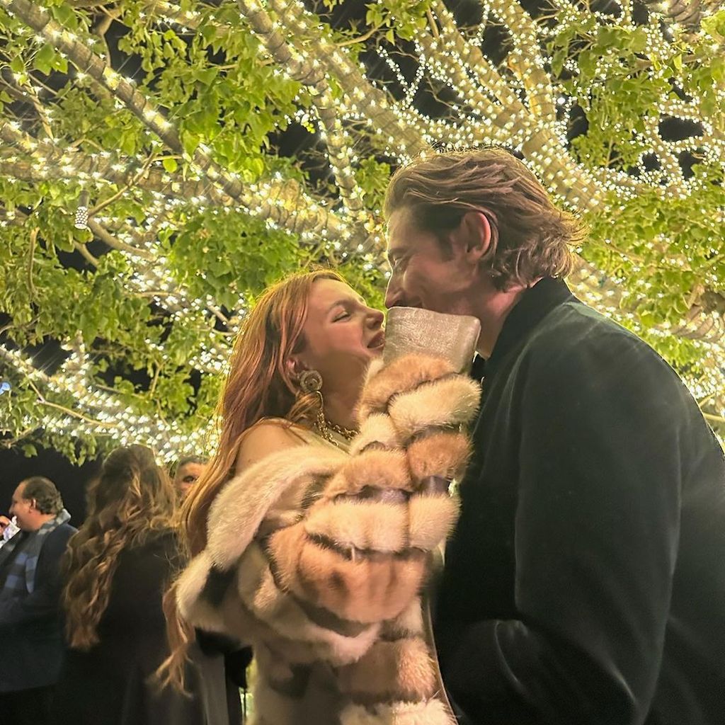 Bella Thorne und ihr Partner Mark Emms