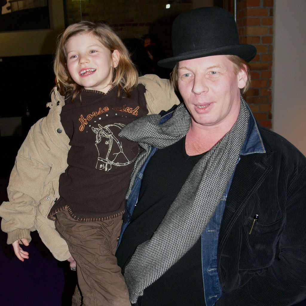 Ben Becker mit Tochter Lilith auf einer Filmpremiere im März 2007