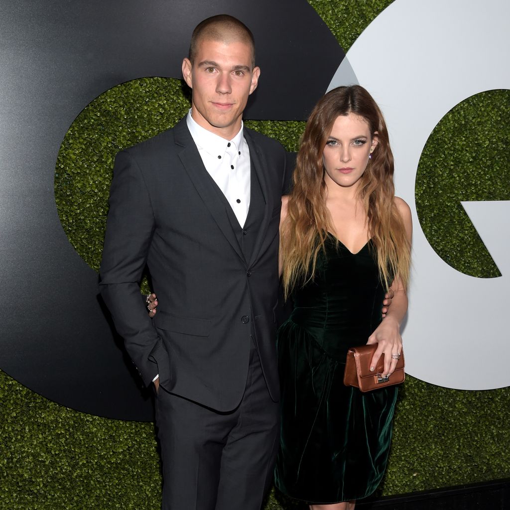Ben Smith-Petersen und Riley Keough im Dezember 2015