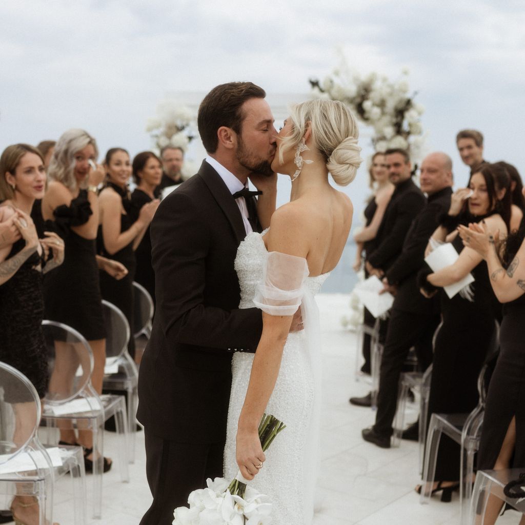 Ben und Sissi Melzer und ihre Hochzeitgäste, Mai 2023