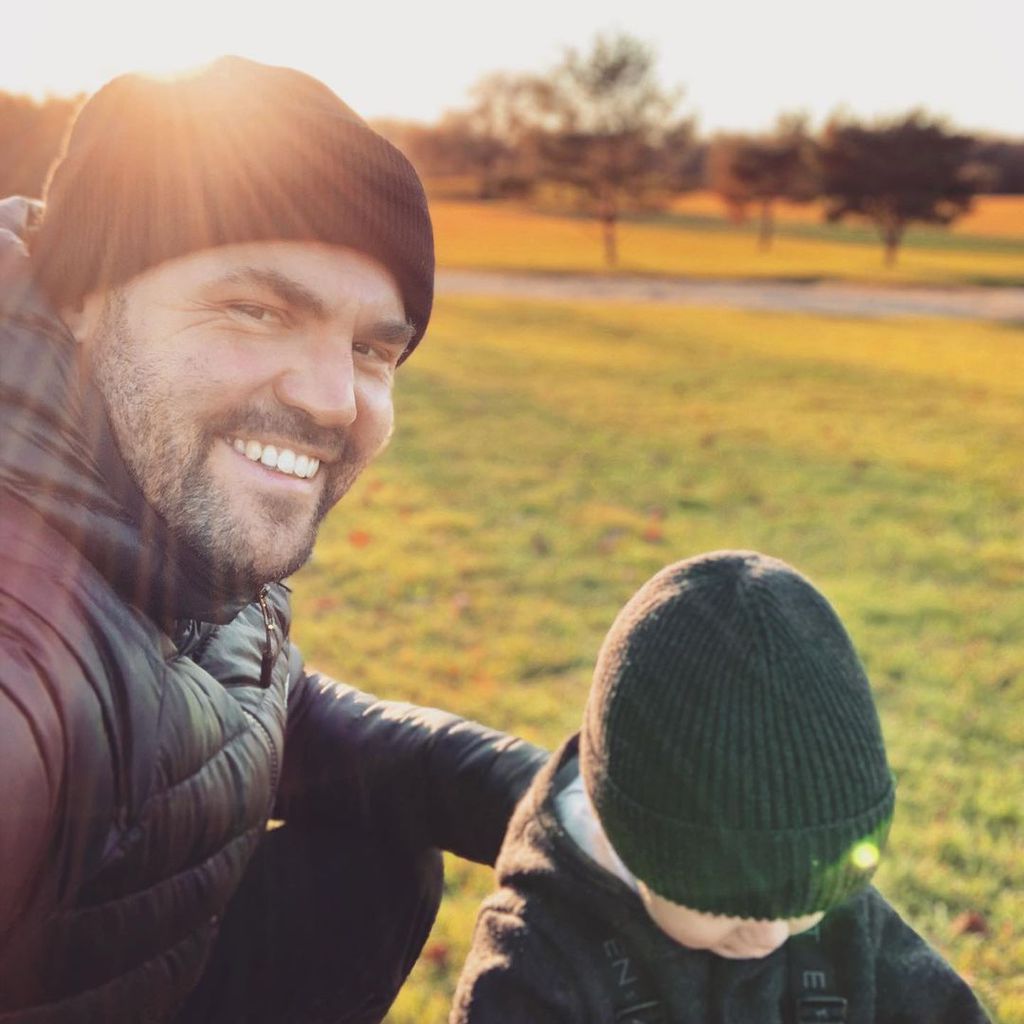 Benjamin Heinrich und sein Sohn Mats, Dezember 2020
