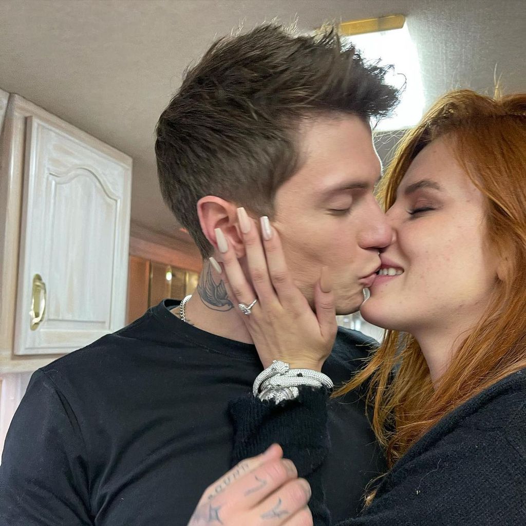 Benjamin Mascolo und Bella Thorne, März 2021
