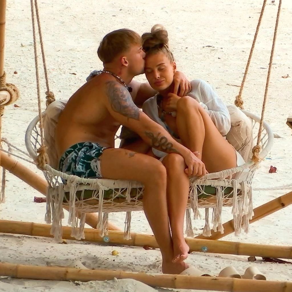 Bennett Bacher und Vicky Stryczek bei "Bachelor in Paradise" 2025