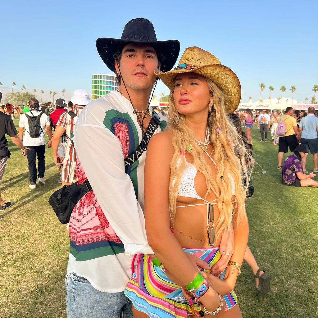 Bennett Sipes und Carly Lawrence auf dem Coachella Festival 2022