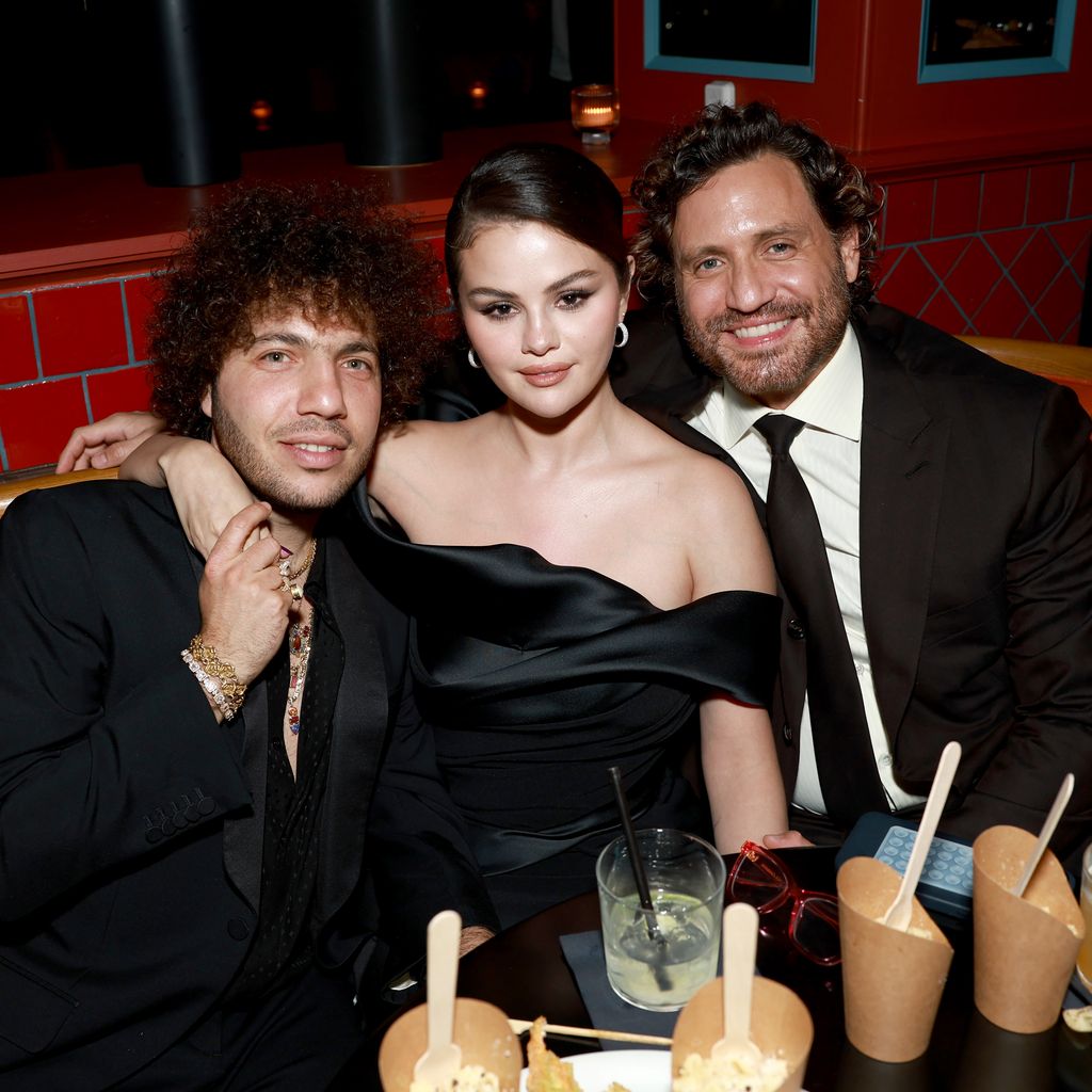 Benny Blanco, Selena Gomez und Édgar Ramírez, Oktober 2024
