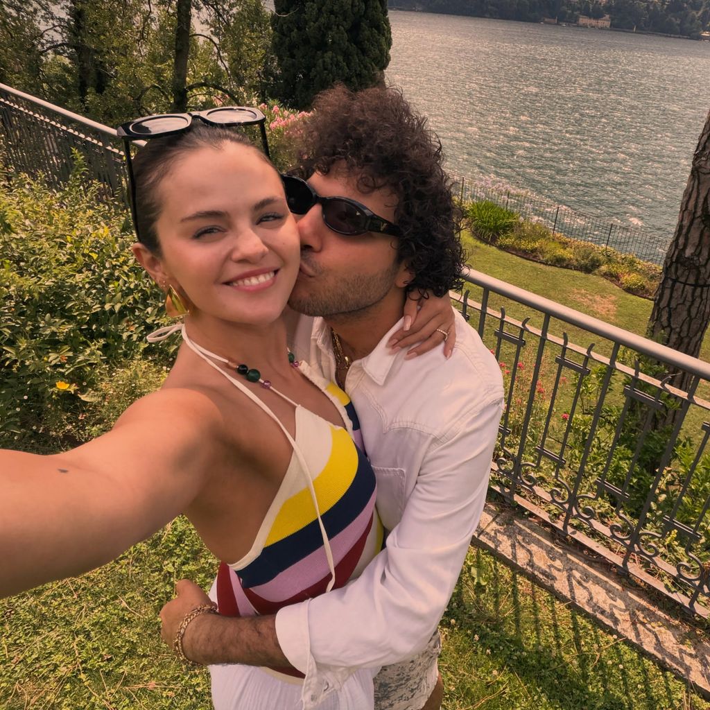 Selena Gomez teilt Eindrücke aus Liebesurlaub mit Ehemann Benny Blanco, Juli 2026.